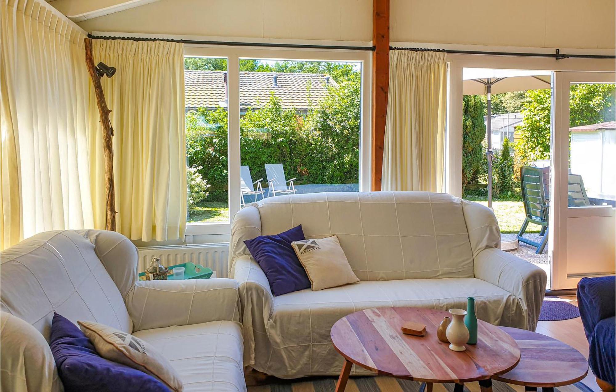 Nice Home In Warmenhuizen With Wifi Schoorldam ภายนอก รูปภาพ